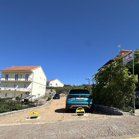 Primosten Apartments Exterior foto